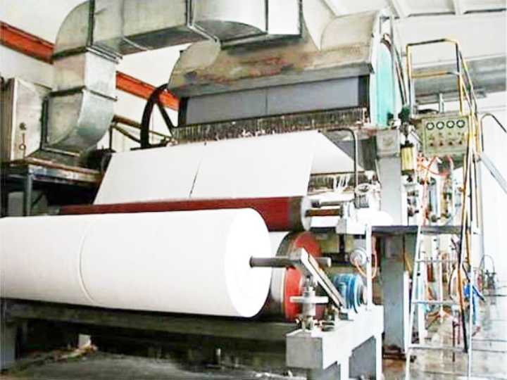Tissue Jumbo Rolls Cutting Machine 