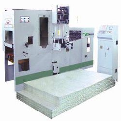 Automatic Foil Stamping & Diecutting Mac