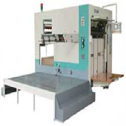 Semi-automatic Die-cutting and Creasing