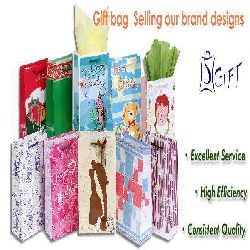 Laminated Paper Carrier With Rope Handle